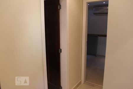 Corredor de apartamento para alugar com 2 quartos, 72m² em Glória, Rio de Janeiro