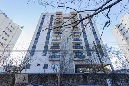 Apartamento para alugar com 62m², 2 quartos e 1 vagaFachada