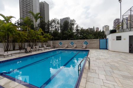 Apartamento à venda com 176m², 3 quartos e sem vagaPiscina