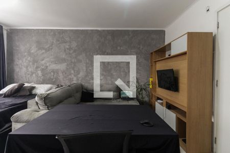 Sala - Quarto de apartamento à venda com 1 quarto, 24m² em Vila Campanela, São Paulo