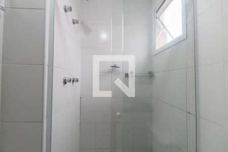 Banheiro de kitnet/studio à venda com 1 quarto, 29m² em Jardim Independência (são Paulo), São Paulo