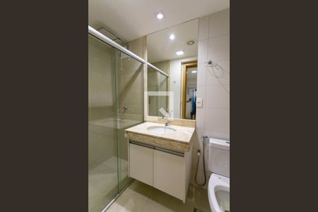 Apartamento para alugar com 99m², 3 quartos e 1 vaga Apartamento para alugar com 99m², 3 quartos e 1 vagaBanheiro da Suíte 2