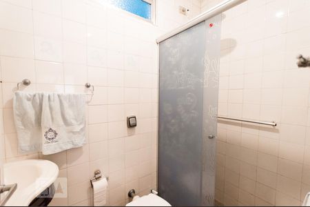 Apartamento à venda com 126m², 3 quartos e 1 vaga Apartamento à venda com 126m², 3 quartos e 1 vagaBanheiro da Suíte