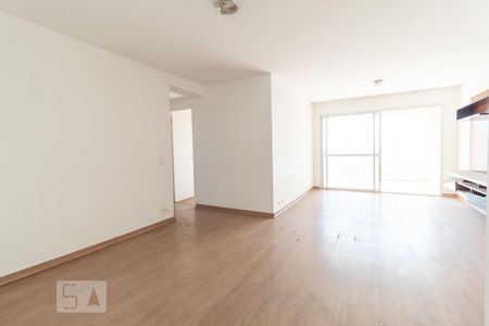 Sala de apartamento para alugar com 3 quartos, 100m² em Jardim Olympia, São Paulo
