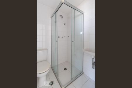 Apartamento para alugar com 100m², 3 quartos e 2 vagasBanheiro de Serviço