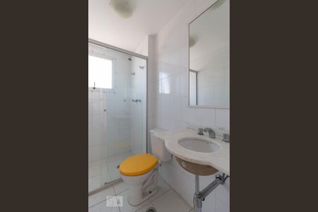 Apartamento para alugar com 100m², 3 quartos e 2 vagasBanheiro