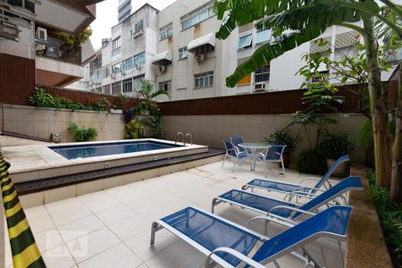 Apartamento para alugar com 52m², 1 quarto e 1 vagaÁrea comum - Piscina