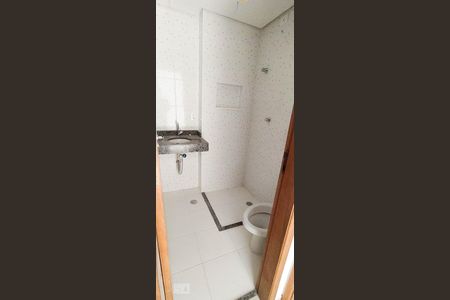 Banheiro  de apartamento para alugar com 2 quartos, 35m² em Vila Aricanduva, São Paulo