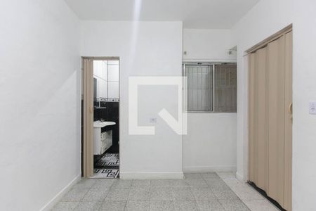 Suíte de casa para alugar com 1 quarto, 45m² em Jardim Pedro José Nunes, São Paulo