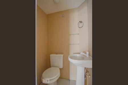 Casa à venda com 120m², 5 quartos e sem vaga Casa à venda com 120m², 5 quartos e sem vagaBanheiro da Suíte