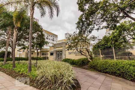 Apartamento à venda com 49m², 2 quartos e 1 vagaFachada e portaria