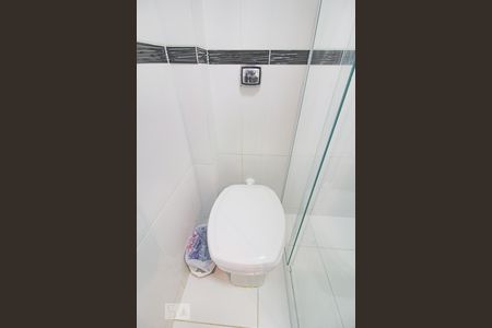 Banheiro do Quarto 1 de apartamento para alugar com 3 quartos, 130m² em Água Verde, Curitiba