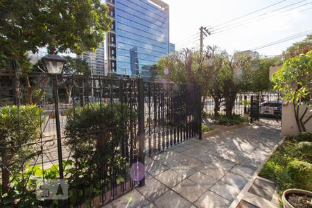 Apartamento à venda com 109m², 3 quartos e 1 vaga Apartamento à venda com 109m², 3 quartos e 1 vagaPortaria