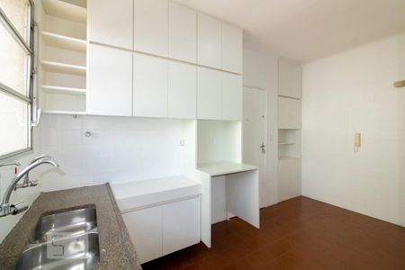 Apartamento à venda com 109m², 3 quartos e 1 vaga Apartamento à venda com 109m², 3 quartos e 1 vagaCozinha