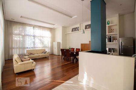 Apartamento à venda com 109m², 3 quartos e 1 vaga Apartamento à venda com 109m², 3 quartos e 1 vagaÁrea comum - Salão de festas