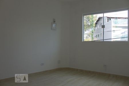 Casa de condomínio para alugar com 45m², 1 quarto e sem vagaQuarto