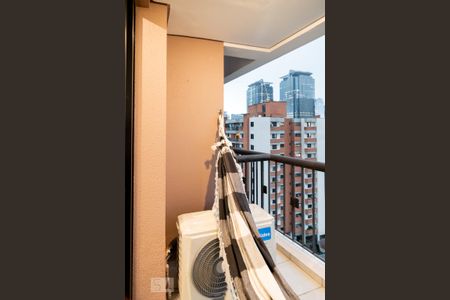 Apartamento para alugar com 38m², 1 quarto e 1 vaga Apartamento para alugar com 38m², 1 quarto e 1 vagaVaranda