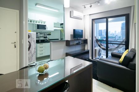 Apartamento para alugar com 38m², 1 quarto e 1 vaga Apartamento para alugar com 38m², 1 quarto e 1 vagaSala