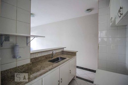 Sala e cozinha de apartamento à venda com 1 quarto, 50m² em Buritis, Belo Horizonte