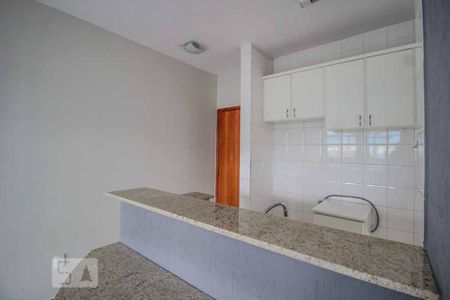 Sala e cozinha de apartamento à venda com 1 quarto, 50m² em Buritis, Belo Horizonte