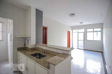 Sala e cozinha de apartamento à venda com 1 quarto, 50m² em Buritis, Belo Horizonte