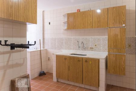 Apartamento para alugar com 92m², 3 quartos e 2 vagasCozinha 