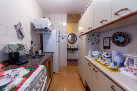 Apartamento à venda com 55m², 2 quartos e 1 vaga Apartamento à venda com 55m², 2 quartos e 1 vagaCozinha