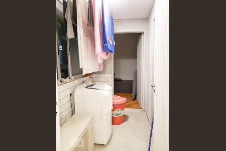 Apartamento à venda com 110m², 2 quartos e 1 vagaÁrea de Serviço