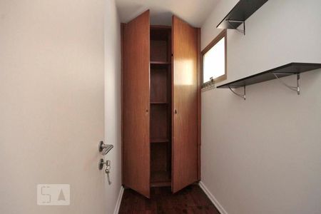 Apartamento para alugar com 110m², 3 quartos e 2 vagasQuarto de Serviço