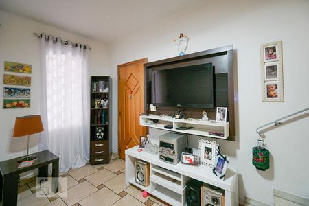 Sala de casa à venda com 4 quartos, 150m² em Jardim Vila Formosa, São Paulo