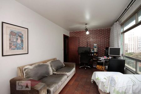 Sala de Apartamento com 2 quartos, 90m² Higienópolis