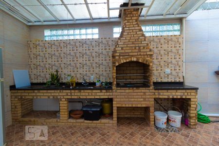 Casa de condomínio à venda com 120m², 2 quartos e 3 vagas Casa de condomínio à venda com 120m², 2 quartos e 3 vagasChurrasqueira