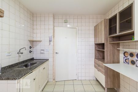 Apartamento para alugar com 74m², 2 quartos e 1 vaga Apartamento para alugar com 74m², 2 quartos e 1 vagaCozinha