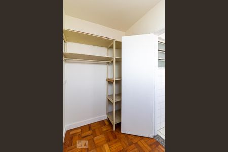 Quarto de serviço de apartamento para alugar com 2 quartos, 74m² em Vila Nova Conceição, São Paulo