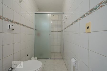 Apartamento à venda com 70m², 2 quartos e 1 vaga Apartamento à venda com 70m², 2 quartos e 1 vagaBanheiro