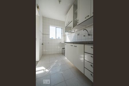 Apartamento à venda com 70m², 2 quartos e 1 vaga Apartamento à venda com 70m², 2 quartos e 1 vagaCozinha