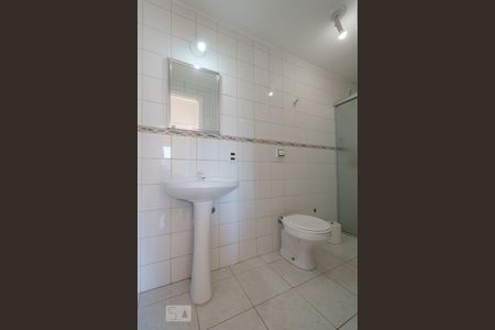 Apartamento à venda com 70m², 2 quartos e 1 vaga Apartamento à venda com 70m², 2 quartos e 1 vagaBanheiro