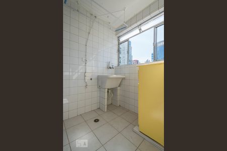 Apartamento à venda com 70m², 2 quartos e 1 vaga Apartamento à venda com 70m², 2 quartos e 1 vagaÁrea de Serviço