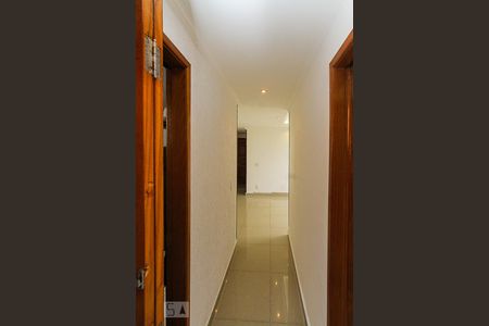 Corredor de apartamento para alugar com 2 quartos, 71m² em Sítio Pinheirinho, São Paulo