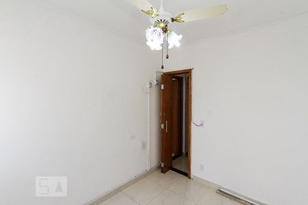 Apartamento à venda com 71m², 2 quartos e 1 vagaQuarto  04