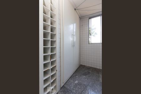 Apartamento à venda com 60m², 2 quartos e 1 vagaÁrea de serviço