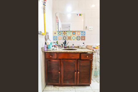 Banheiro Social de apartamento para alugar com 1 quarto, 64m² em Freguesia (jacarepaguá), Rio de Janeiro