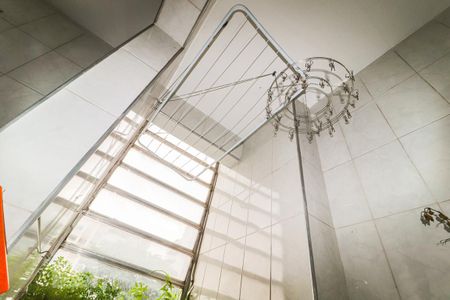 Apartamento à venda com 64m², 1 quarto e sem vagaÁrea de Serviço
