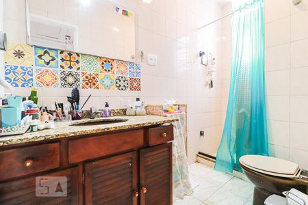 Banheiro Social de apartamento para alugar com 1 quarto, 64m² em Freguesia (jacarepaguá), Rio de Janeiro