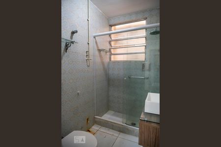 Banheiro de apartamento para alugar com 2 quartos, 80m² em Copacabana, Rio de Janeiro