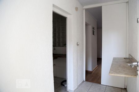 Área de Serviço de casa para alugar com 4 quartos, 120m² em Parque Santos Dumont, Taboão da Serra