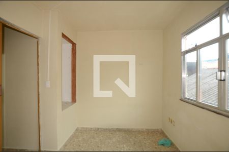 Quarto 2 de casa para alugar com 3 quartos, 85m² em Irajá, Rio de Janeiro