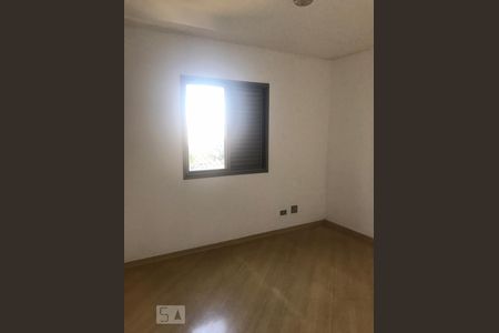 Quarto 2 de apartamento para alugar com 2 quartos, 68m² em Jardim Maria Rosa, Taboão da Serra