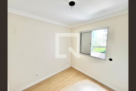 Quarto 1 de apartamento para alugar com 2 quartos, 46m² em Vila Amélia, São Paulo