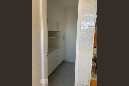 Cozinha de apartamento para alugar com 2 quartos, 62m² em Alto da Lapa, São Paulo